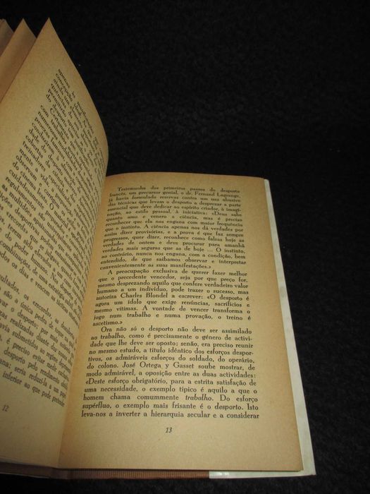 Livro História Breve do Desporto Bernard Gillet