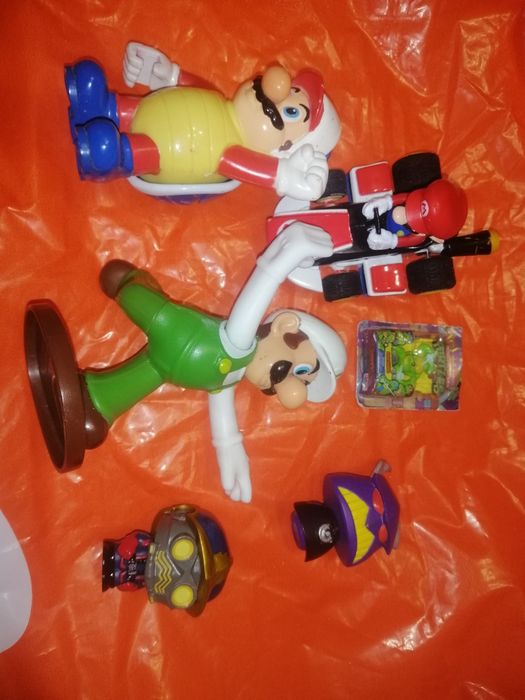 Игрушка Mario Kart. Мини-фигурка Звездного Лорда из серии Funko Pop.