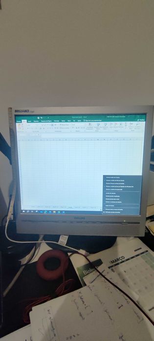Monitor Philips a funcionar423490539362068480