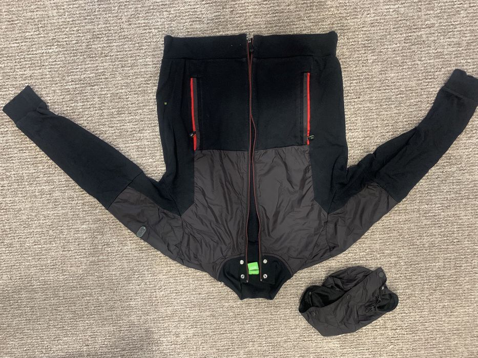 куртка Hugo Boss  бомбер БОСС нова