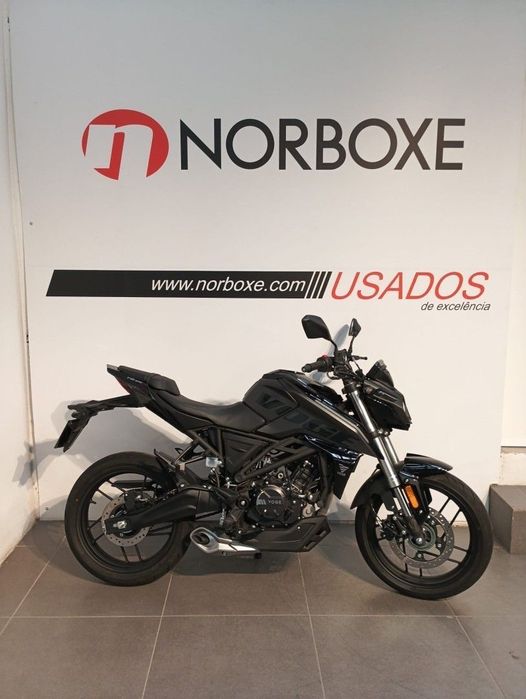 Voge 125R 125R