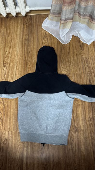 nike tech fleece
