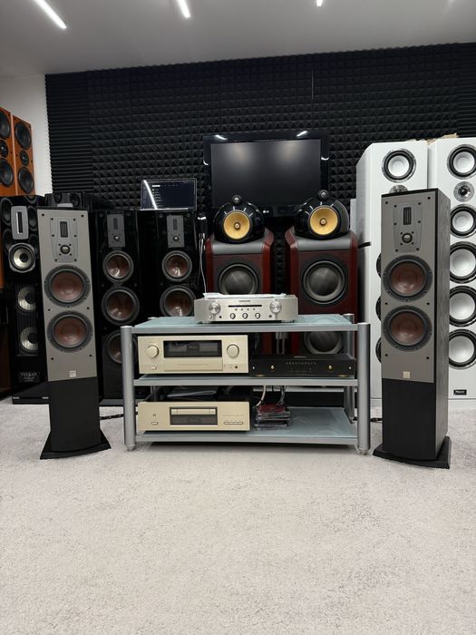 Amplitunery do kina domowego z Dolby Atmos DTS-HD Bluetooth i HDMI ARC