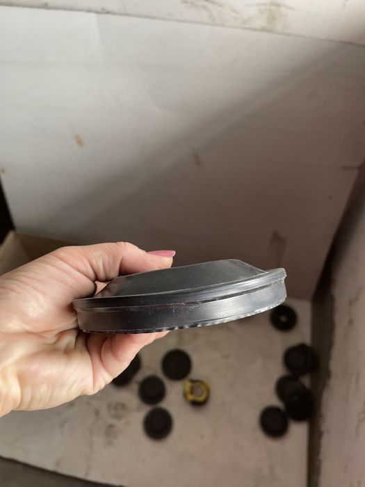 Кришка фари заглушка пильник Mercedes Axor VW Passat