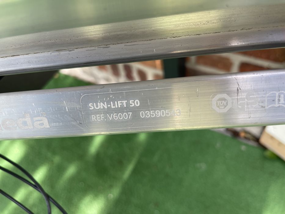 Parasol suszarka ogrodowa na pranie