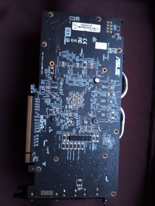 Видеокарта AMD RX 570 ASUS