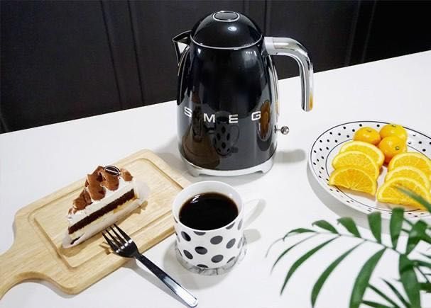 Електрочайник Smeg