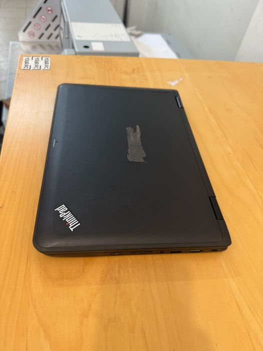 Lenovo ThinkPad Yoga 11E3R