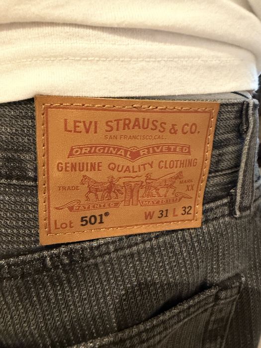 Spodnie Levis  nowe