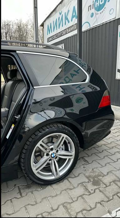 Продаю авто БМВ е61