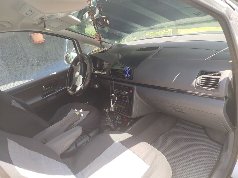 Фольксваген Шаран