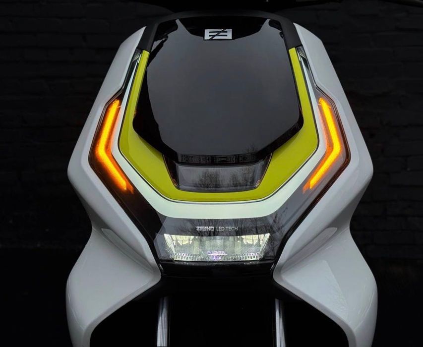 Електроскутер ZEEHO AE6+