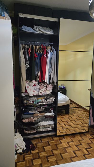 Roupeiros / Armários