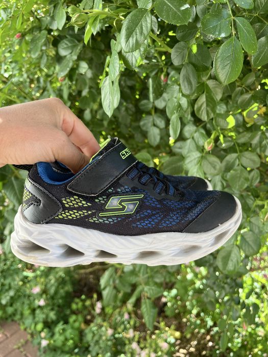 Buty sportowe dla chłopca Skechers 28