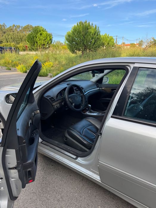 2002 Mercedes-Benz E270 CDI