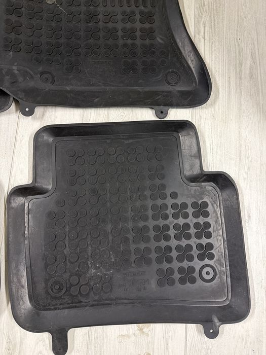 Dywaniki gumowe rezewplast C klasa w206