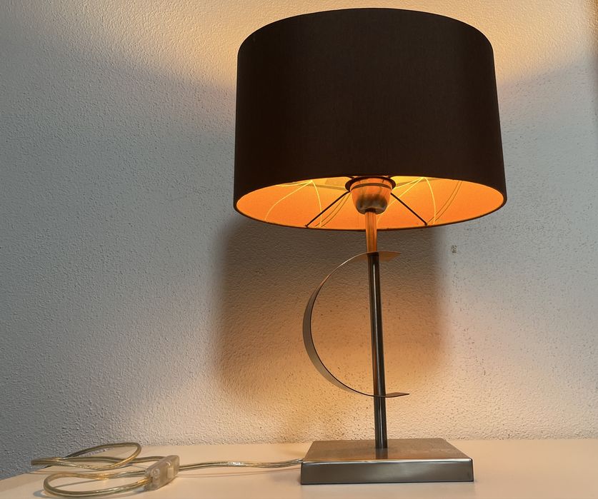 Candeeiro de mesa de cabeceira e teto