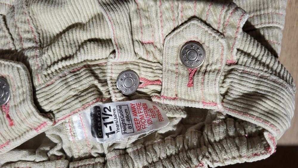 Вельветовий комбінезон та спідничка для дівчинки, на вік 12-18 місяців