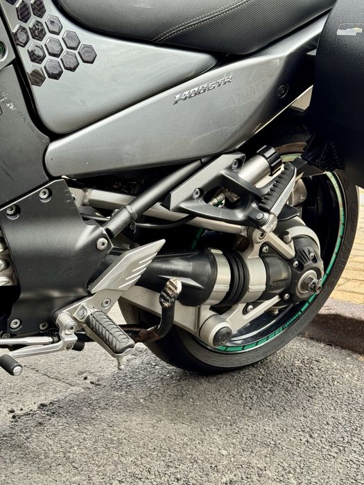Kawasaki GTR 1400 2016 (Restomod)