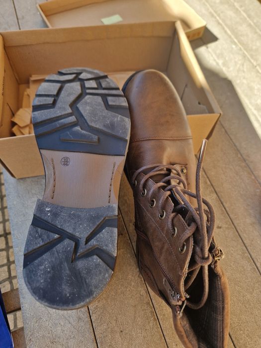 Botas da Primark tamanho 44