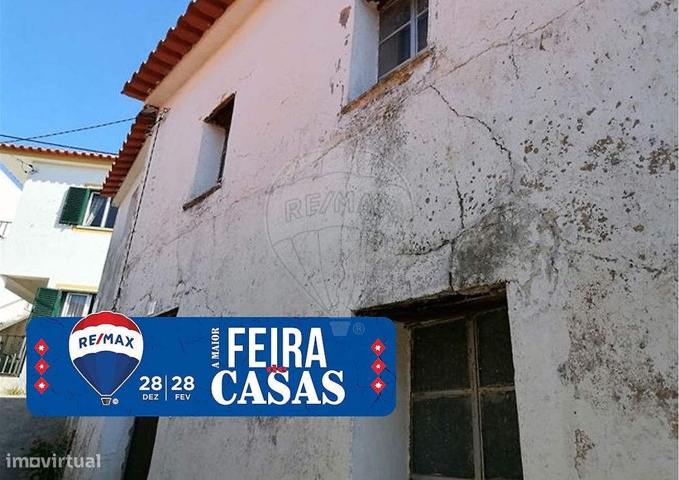 Moradia T4 para venda