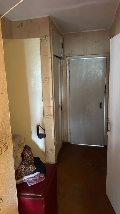 Продаж 3к. чешки на Подолі зуп.Б.Хмельницького 3 поверх 60м2