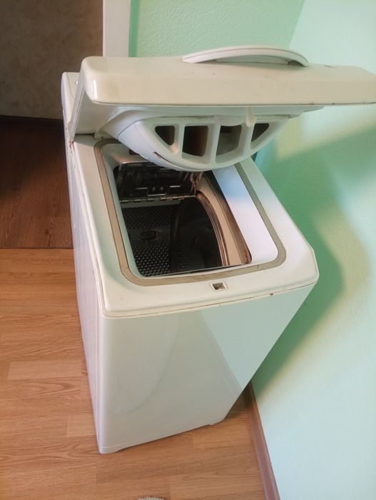 Indesit на розборку