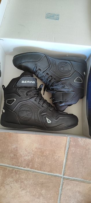 Botas Bering N 41