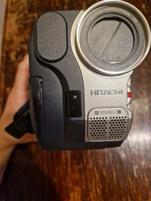 Vintage kamera Hitachi VM-D865LA