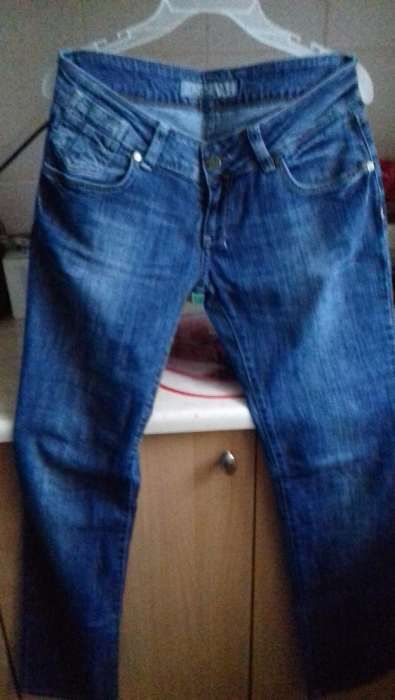 Spodnie Crown Jeans