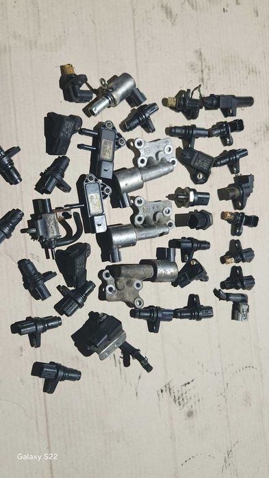 Датчик  mazda cx5 6gj 2.2 sh01 SH0114440 N3R418221A  2012-2019