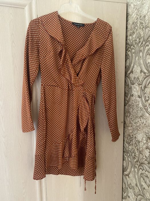 Продам декілька плать розміру С