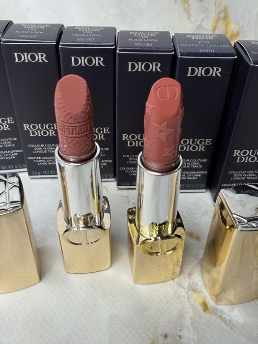 Помада для губ Dior Rouge 100 210