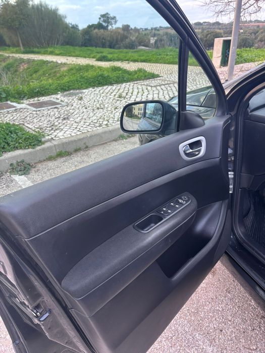 Pegout 307SW 1.6Hdi 2007