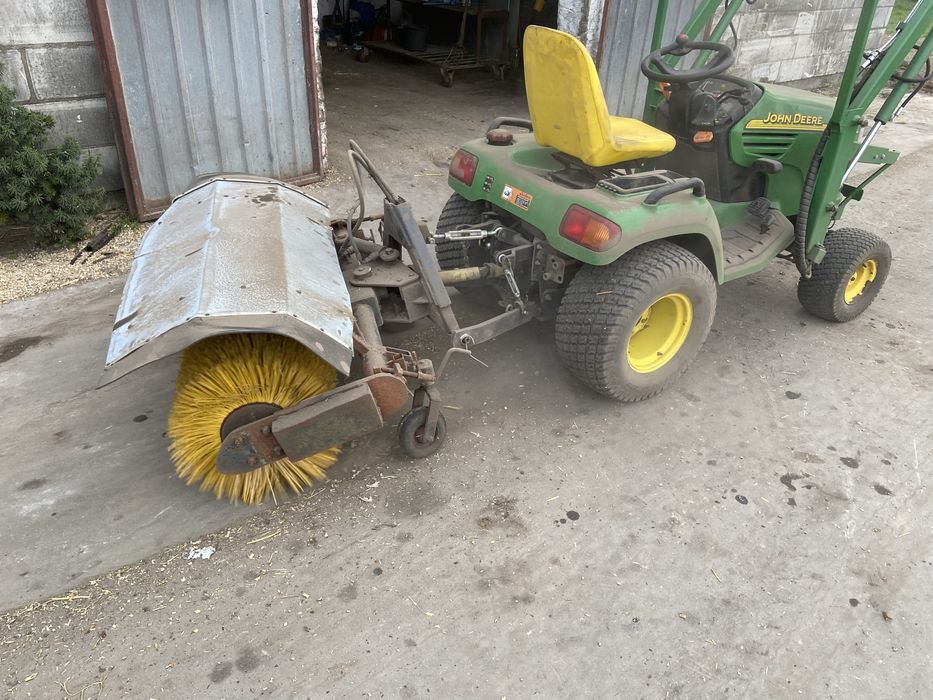 Zamiatarka wom do traktorka