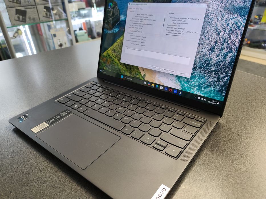 W2//Lenovo/ Yoga Slim 6 Laptop/ Szczecin
