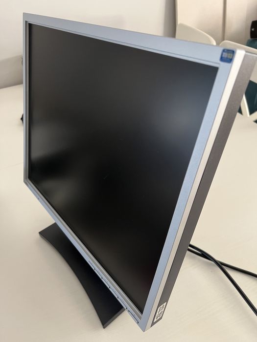 Monitor BenQ FP93GP 19 cali