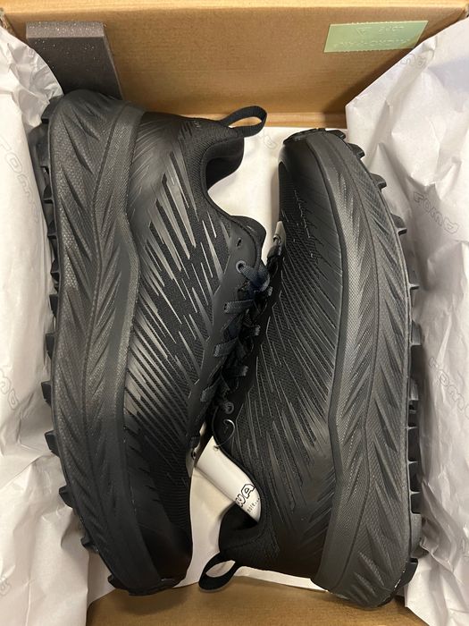 Buty LOWA Fortux 41,5 sportowe