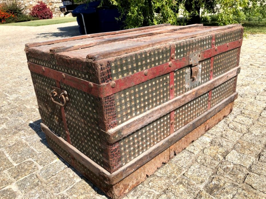 Bau Arca Mala Chapa Antiga