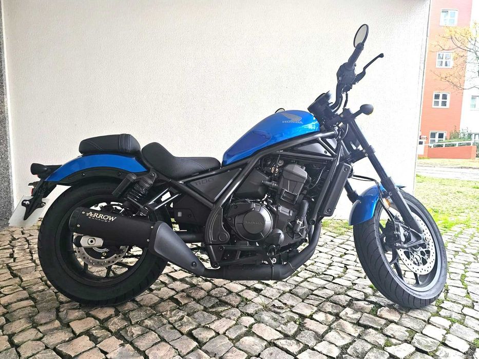 Honda REBEL CMX 1100 com 135 kms de Maio deste ano impecável