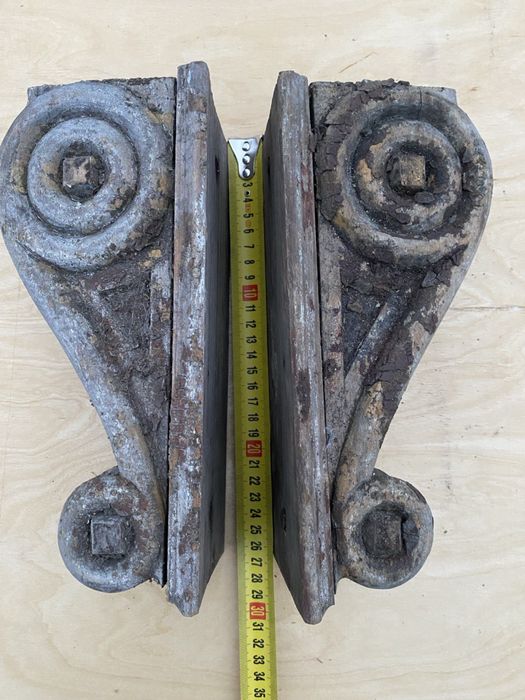 Кронштейни деревʼяні