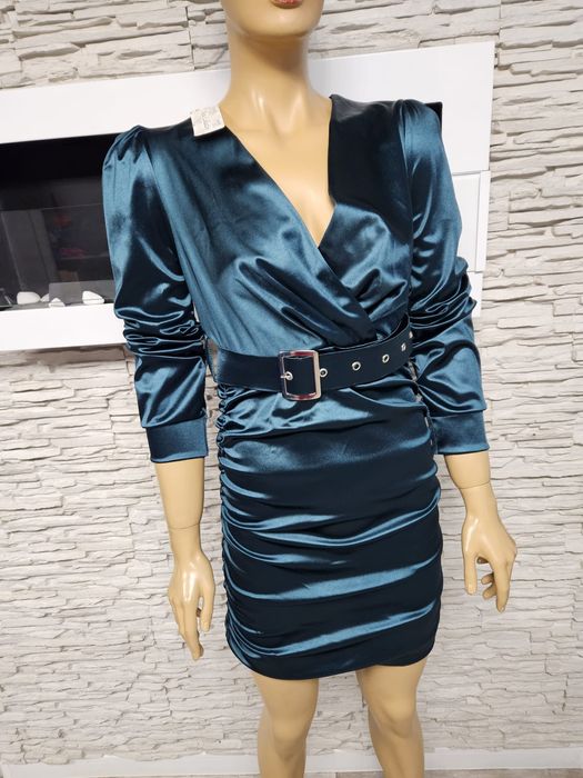 Nowa sukienka satynowa z paskiem butelkowa zieleń New Collection rozmi