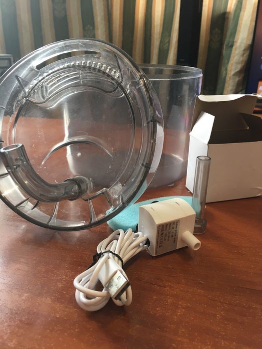 Автоматическая поилка для кота.