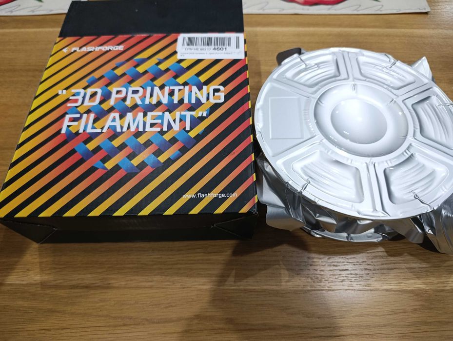 Filament do drukarki 3D Flashforge PLA-CF Black 1.75mm 1kg