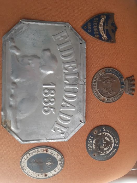 Old insurance plate or sign – for buildings and automobiles.