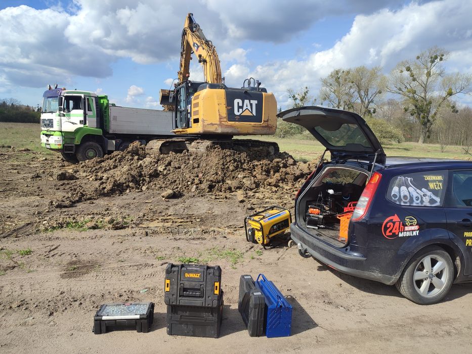 MOBILNE Zakuwanie węży hydraulicznych