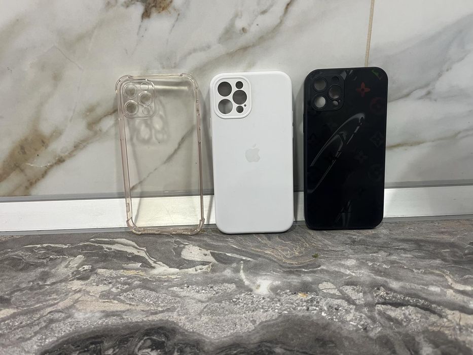 Чехол на iphone 12 pro 500 грн. за всі