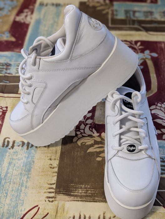 Жіноче взуття BUFFALO