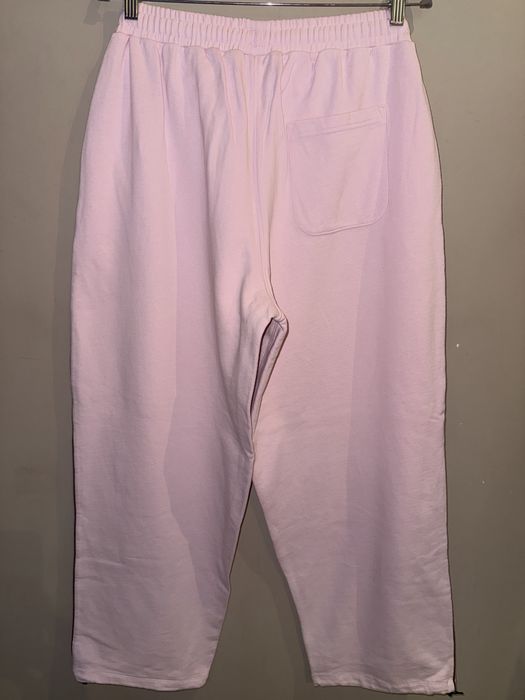 Urban outfittwts S