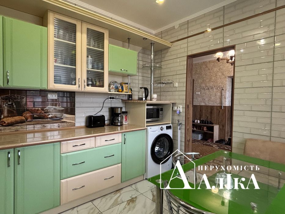 Продам просторий будинок готовий до проживання